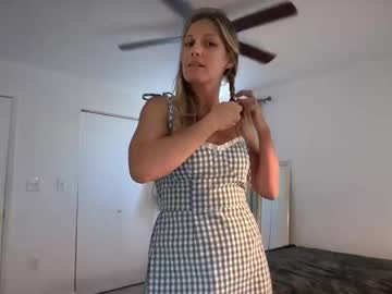 little_lies's chat room