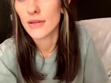 aliciacolette123's chat room