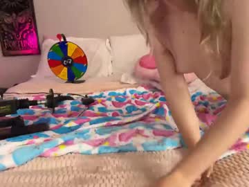 daisymystique's chat room