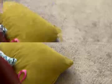 noturaveragemilf's chat room