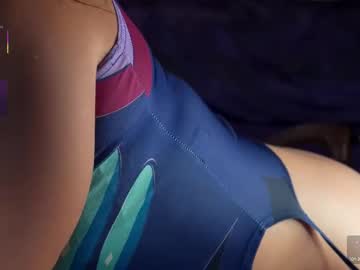 moxxximoon's chat room