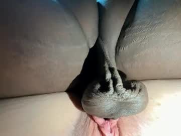 2kinkyracoonsxxx's chat room