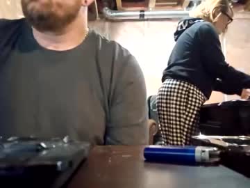 coupleoffantastics's chat room