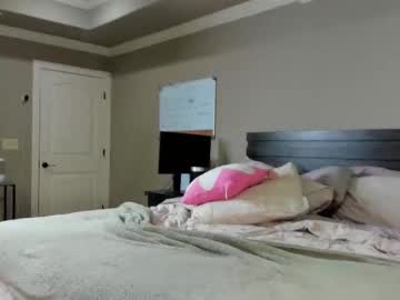 kyliebkillinit's chat room