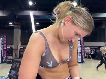 graciemae_baexx's chat room