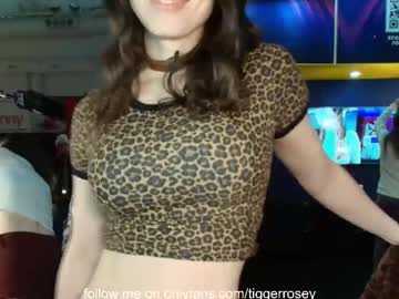 tiggerrosey's chat room