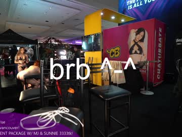 vivid_whit's chat room