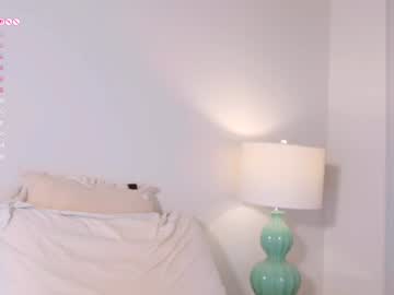 naughty_tilly's chat room