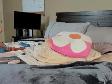 kyliebkillinit's chat room