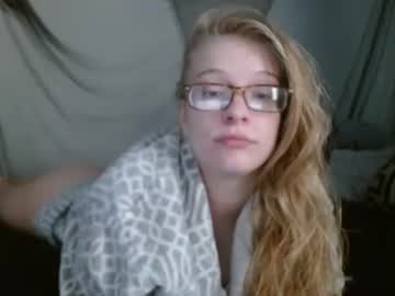 baeblondie's chat room