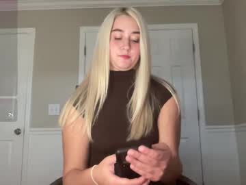 irispink1's chat room