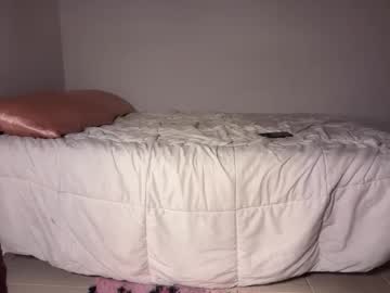 kendallmonroee's chat room