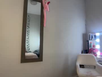 sophiasecretsx's chat room