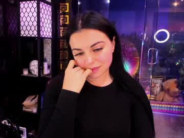 alma_pearl's chat room