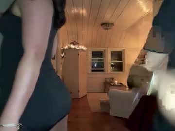 ttmarieee's chat room