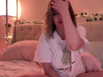 kitatochips's chat room