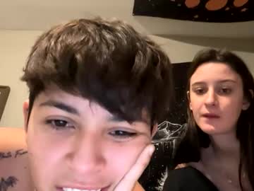 skinnyangel21's chat room