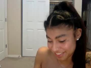 pretty_girl828687's chat room