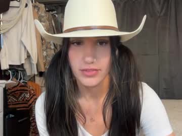 ella2sweet's chat room