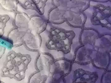 bigguylilmiss's chat room