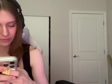 lunasnows's chat room