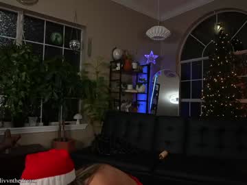 livanddrew's chat room