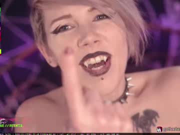 fatalgoth's chat room