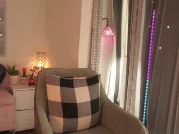 mysticxkitty's chat room