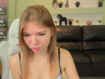 michafox's chat room