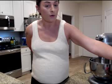 holihurricane's chat room