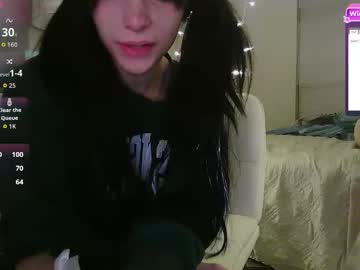 esoterickitten777's chat room