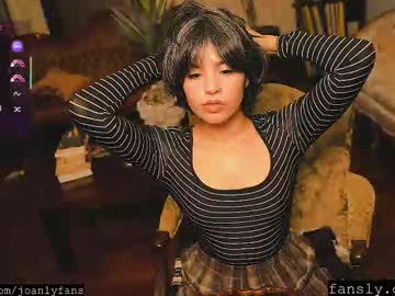 thecamwoman's chat room