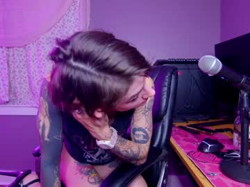 aynmarie's chat room