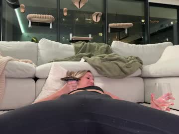 graciemae_baexx's chat room