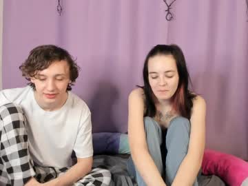 evarobin_'s chat room