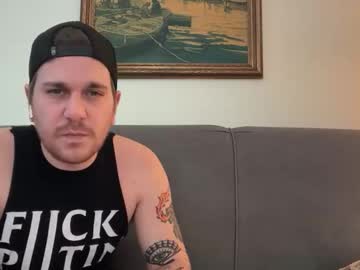 sexycouple41110's chat room