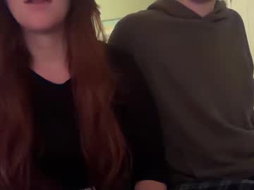 redheadandbigpeenar's chat room