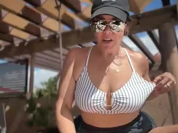 sayplsgdgrl's chat room