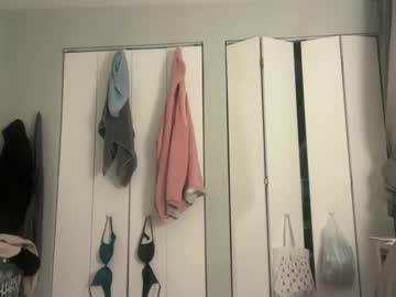 tallandsexyyy's chat room