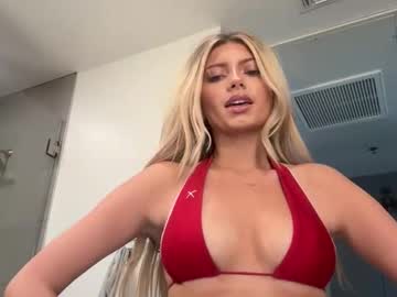 summerclarkee's chat room