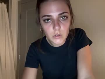 lauramaexo's chat room