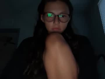 greasybangs's chat room