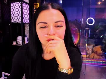 alma_pearl's chat room