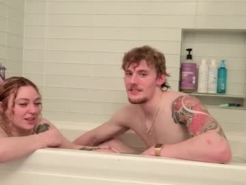 aliceinaceland's chat room