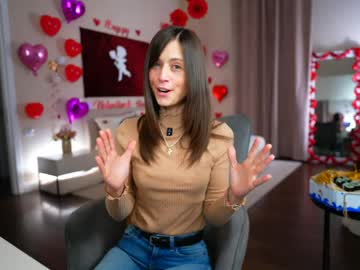 newchloe18's chat room