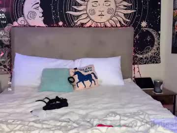 bigguylilmiss's chat room