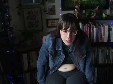 ellynaomi's chat room