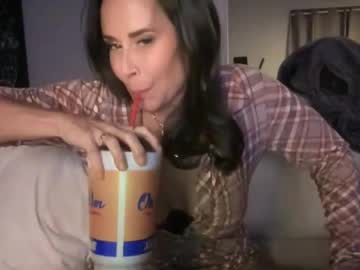 sayplsgdgrl's chat room