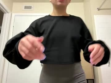 petitelatinamama's chat room