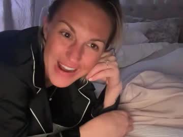 betterconvobesttime's chat room